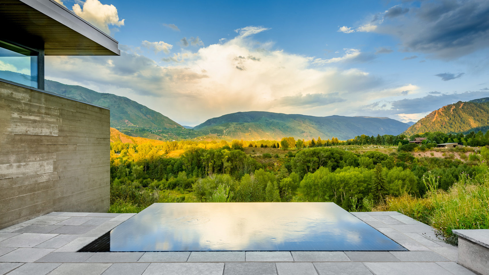 Ccy Architects Dbx Pool Thumbnaill Draper White